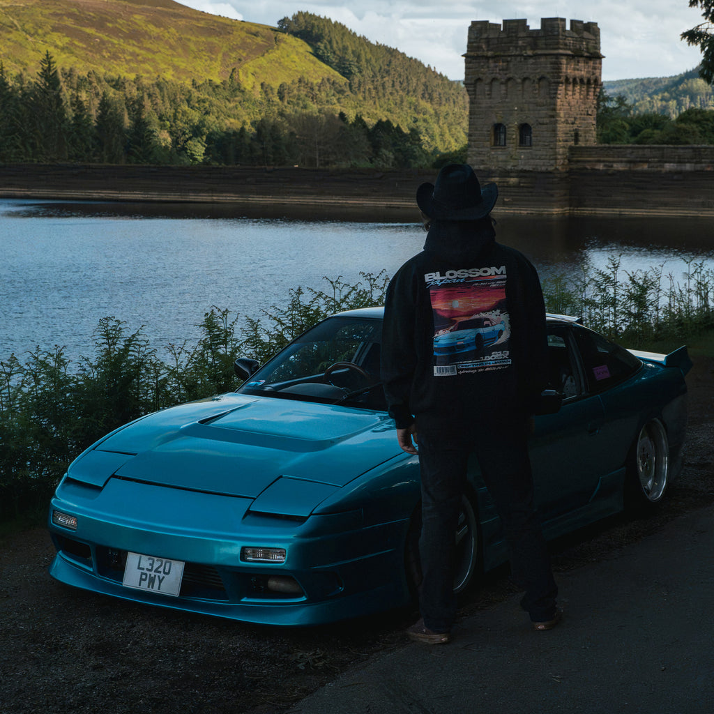 Sunset Drift Relaxed Hoodie - Black