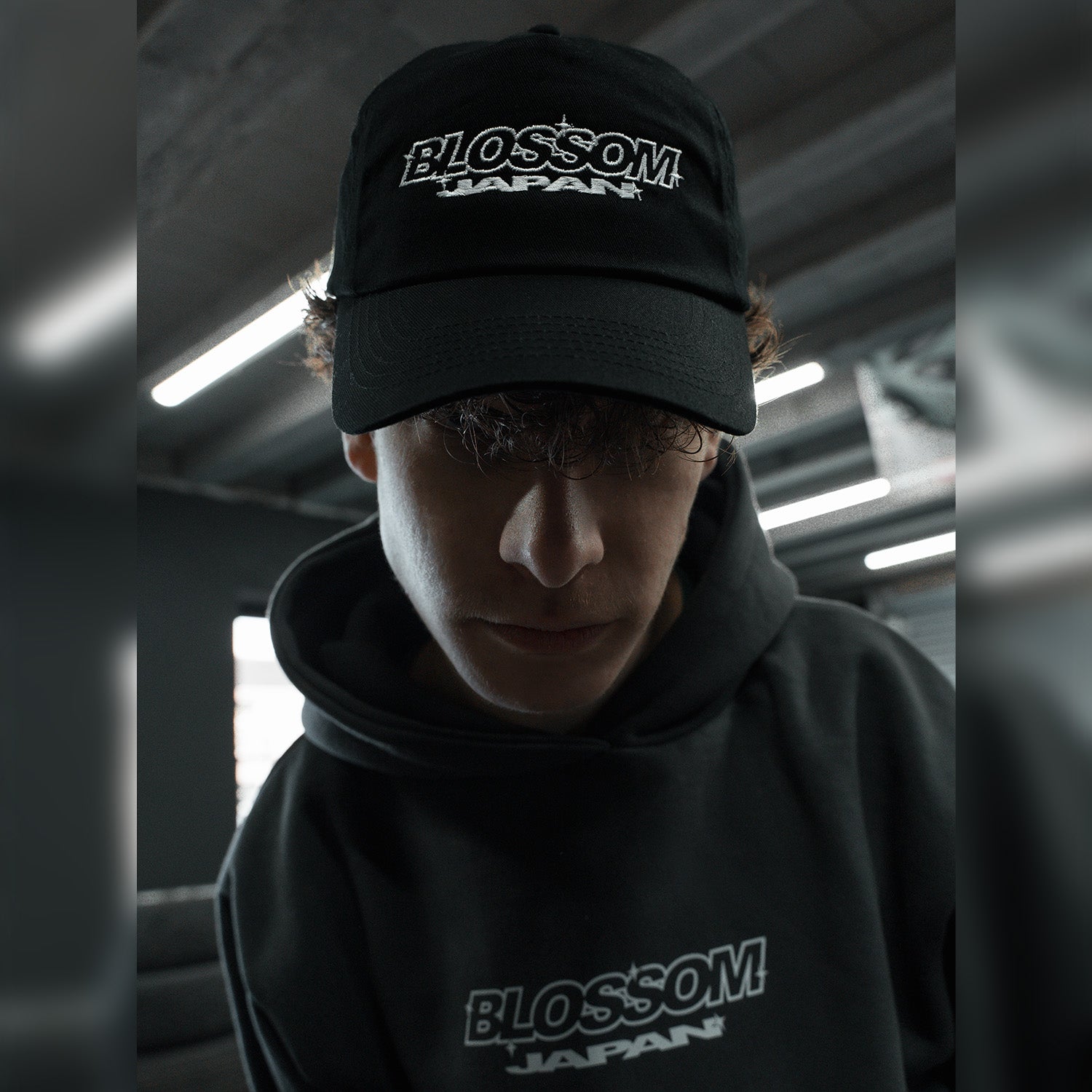 Retro Racer 'Blossom Japan' Cap - Black